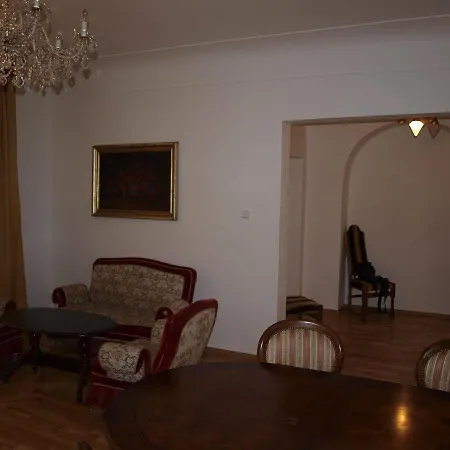 King George Apartment Apartament *